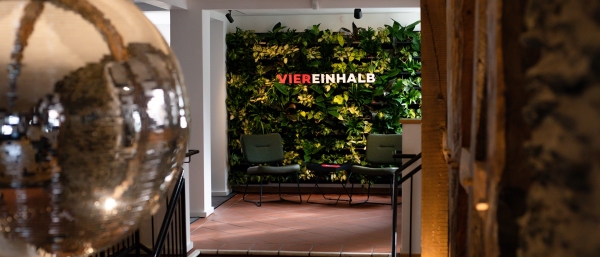 VIEREINHALB GmbH